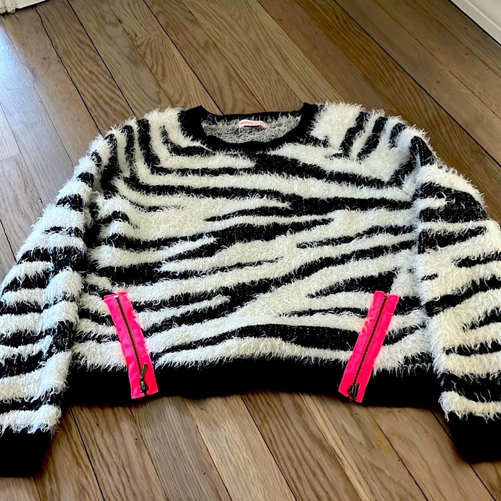 Zebra sweatshirt